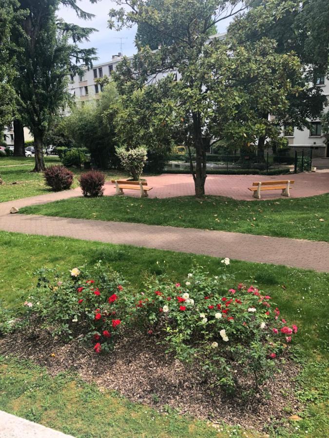 Une Chambre Dans Un Appartement Ablon-sur-Seine Eksteriør bilde