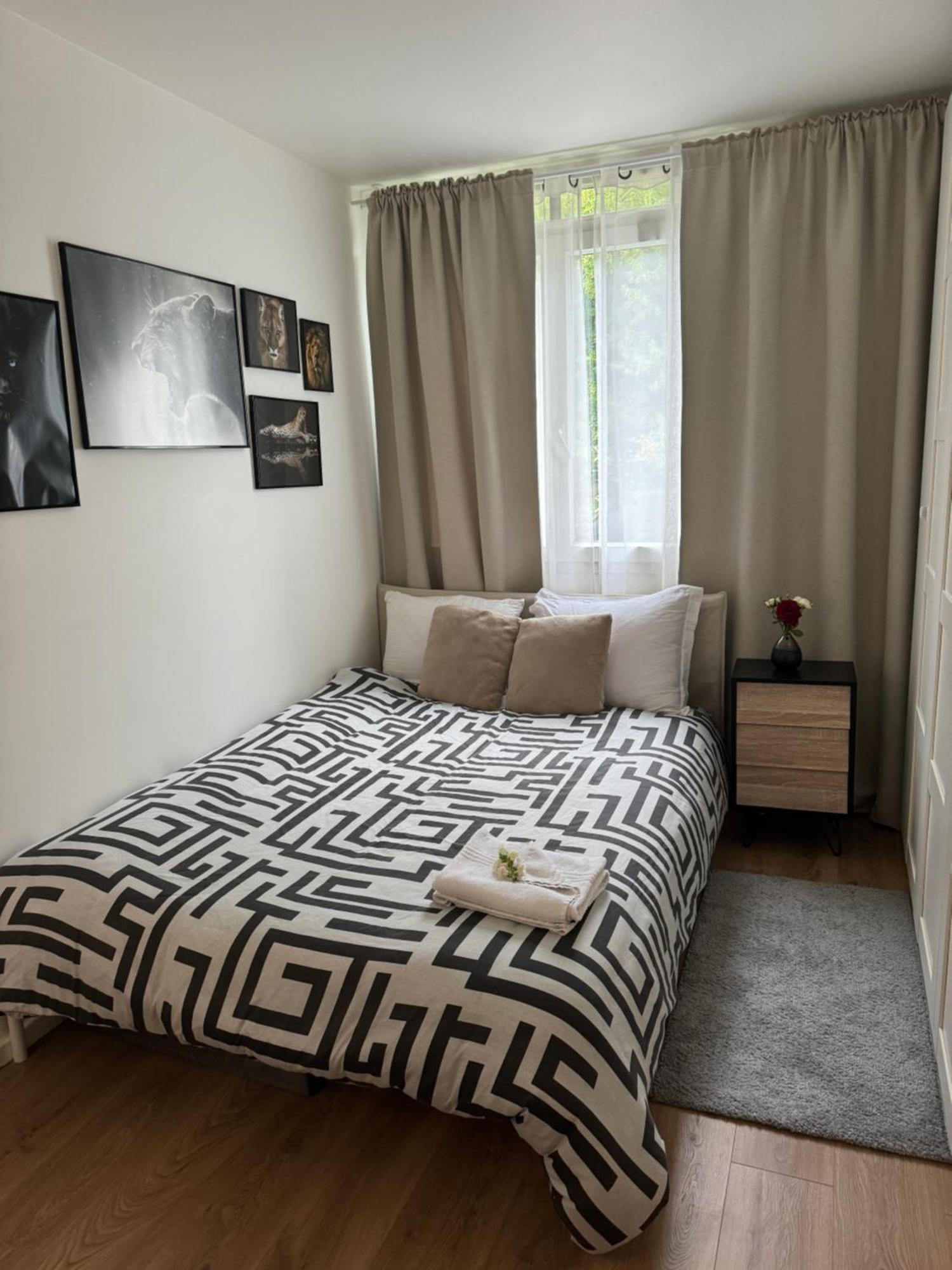 Une Chambre Dans Un Appartement Ablon-sur-Seine Eksteriør bilde