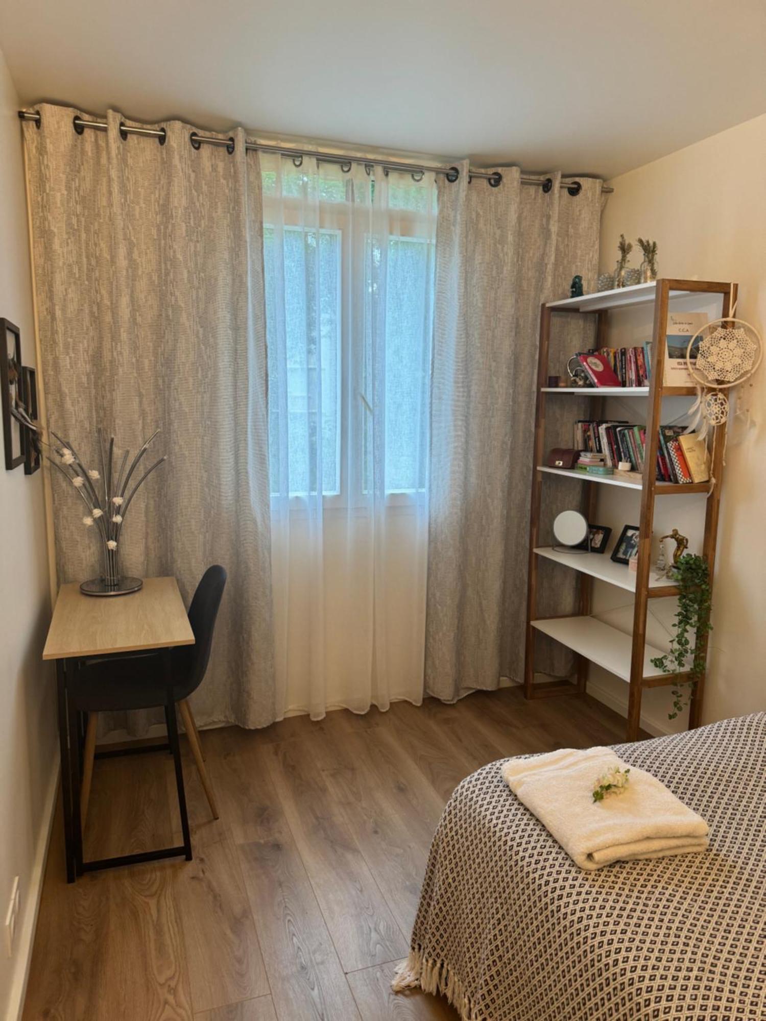Une Chambre Dans Un Appartement Ablon-sur-Seine Eksteriør bilde